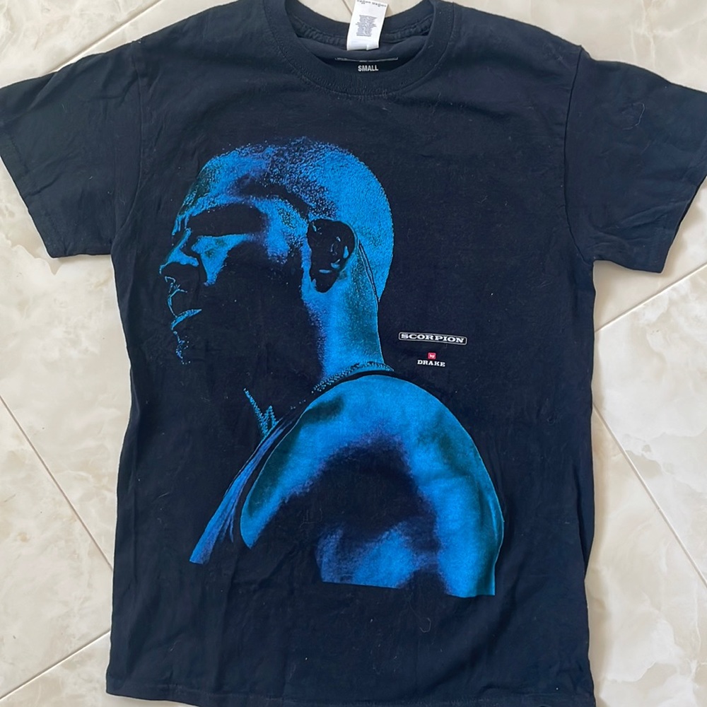 DRAKE AUTHENTIC SCORPION “LIVE” TOUR TSHIRT